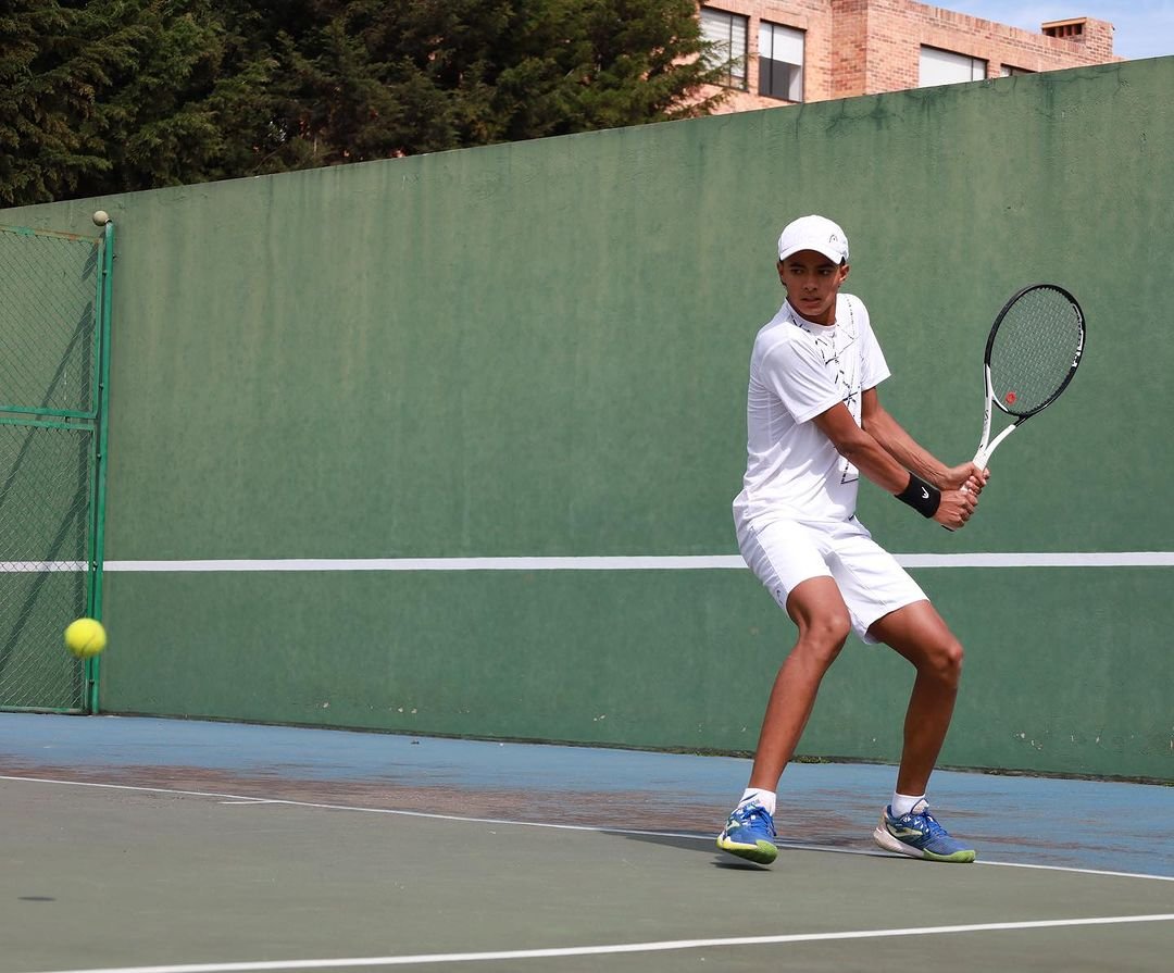 Kendrick Lambraño - testimonio Ortomec Tenis